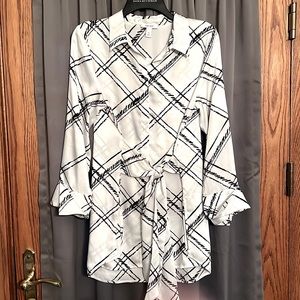 Nine West tunic blouse
